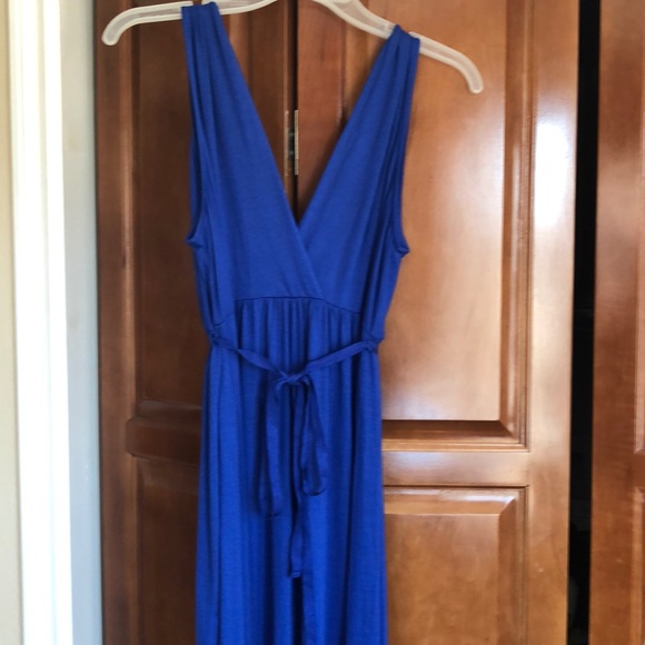 BNWT/GUC Maternity A Pea in the Pod dress bundle - Picture 7 of 16
